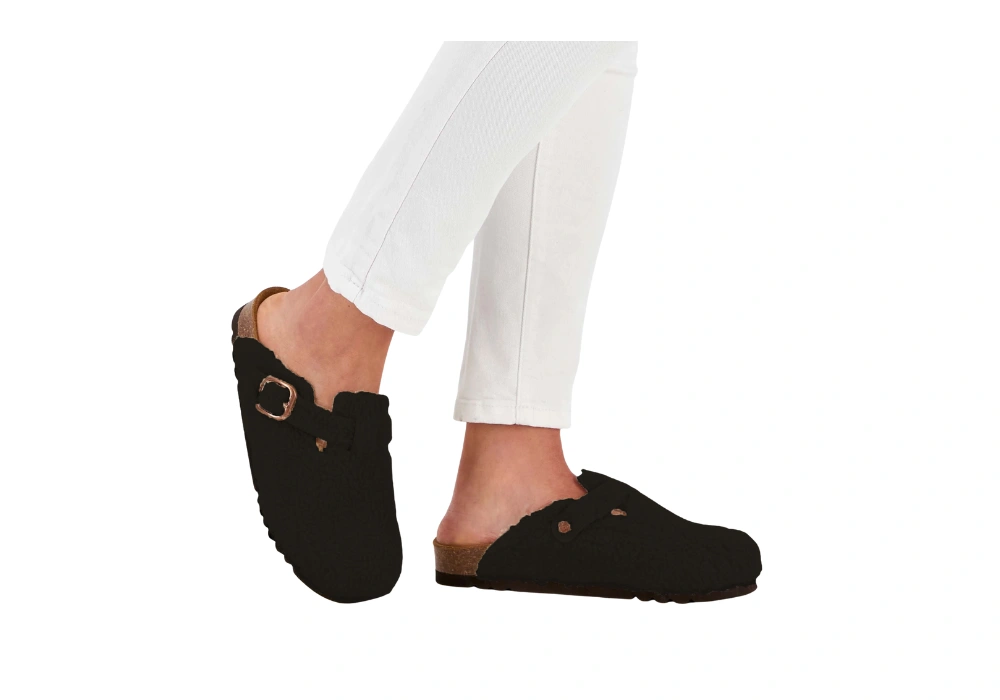 Sabot Scholl Fae New Noir