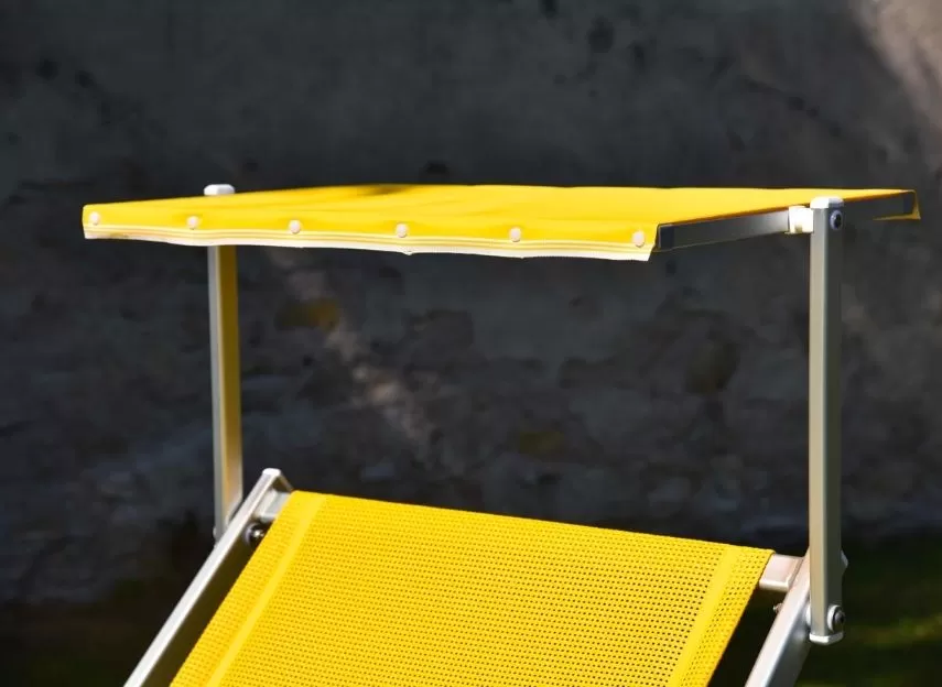 Bain de soleil avec hauteur d’assise