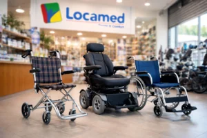 Fauteuil roulant manuel, électrique et pliable disponibles au Maroc chez Locamed avec différents prix et modèles